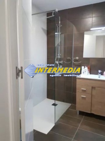 casa-noua-cu-4-camere-de-inchiriat-in-alba-iulia-mobilata-si-utilata-la-430-euro-4